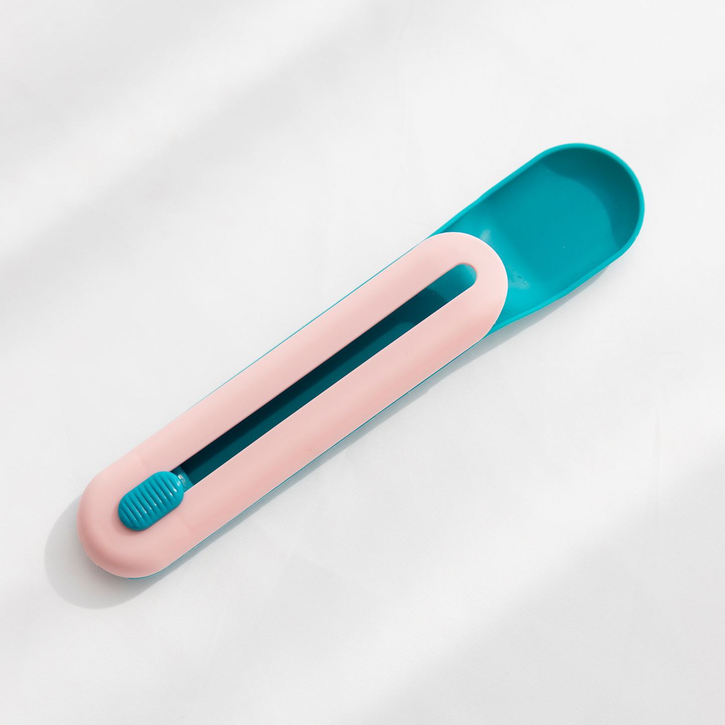 Strip Snack Spoon - Snack-royal: Für deine Fellnasen-Majestät