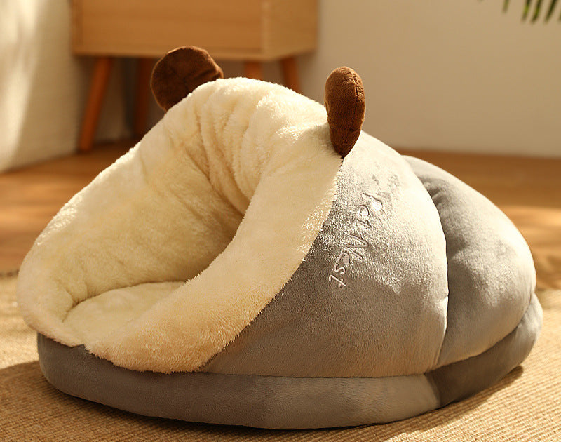 Rentierbett - Plötzlich Geweih? Nein, nur maximaler Kuschelschutz!