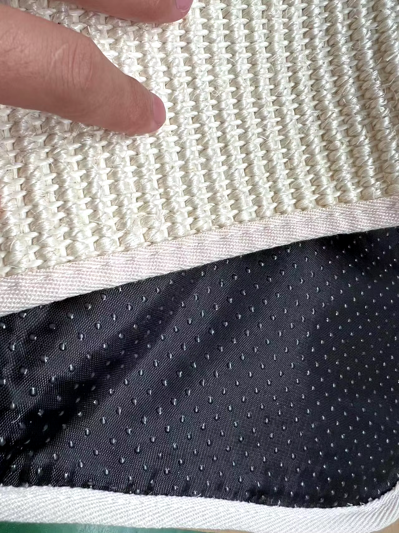 Katzenkratzmatte - Scratch, Baby, Scratch – hier und nur hier!