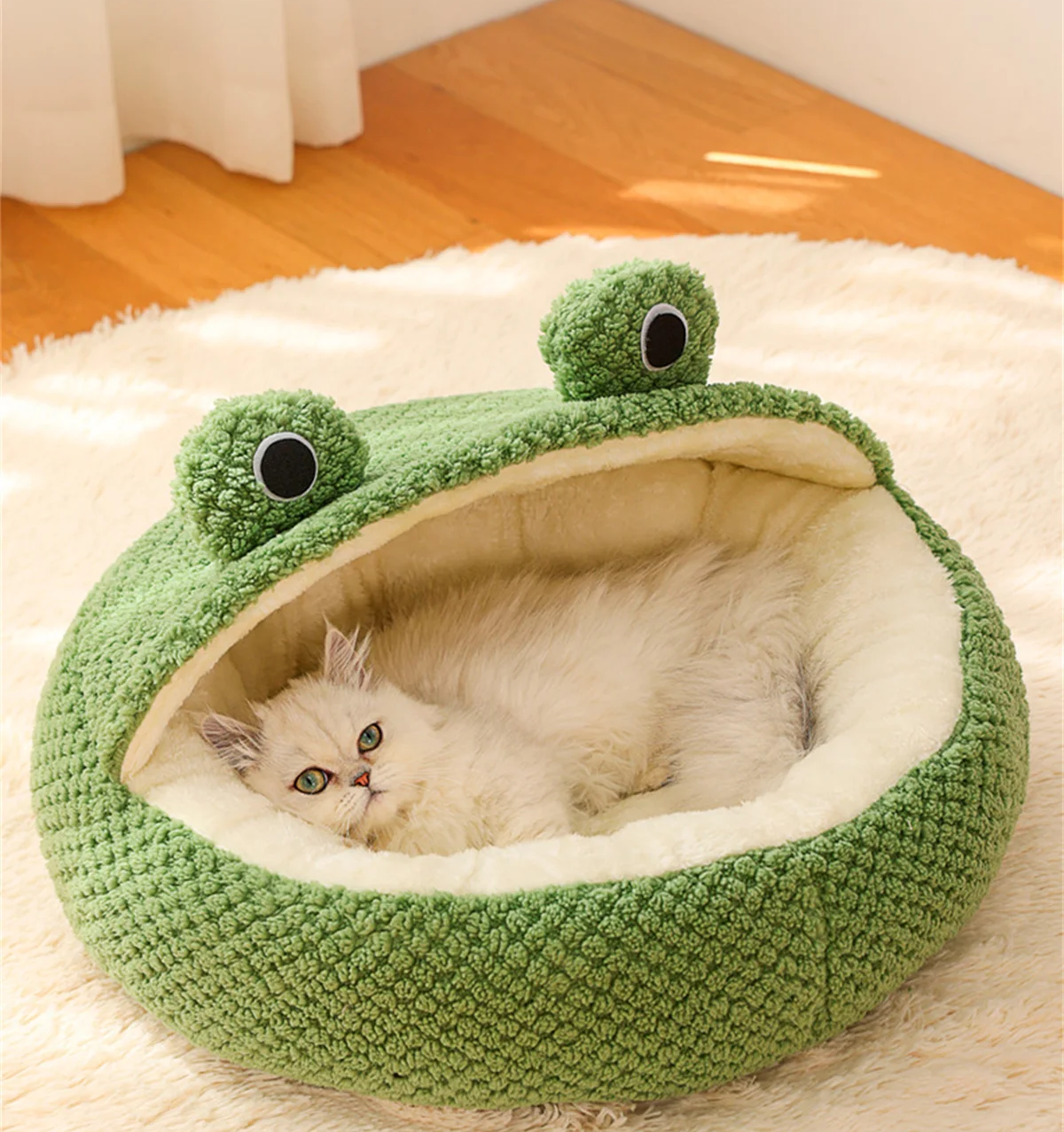 Froschbett - Deine Fellnase wählt den Modus: Panorama, Halbschatten oder Höhlenabenteuer!