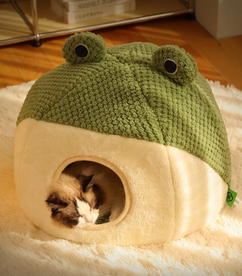 Froschbett - Deine Fellnase wählt den Modus: Panorama, Halbschatten oder Höhlenabenteuer!